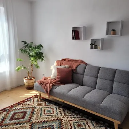Urban Six Apartments Fagaras Exterior photo