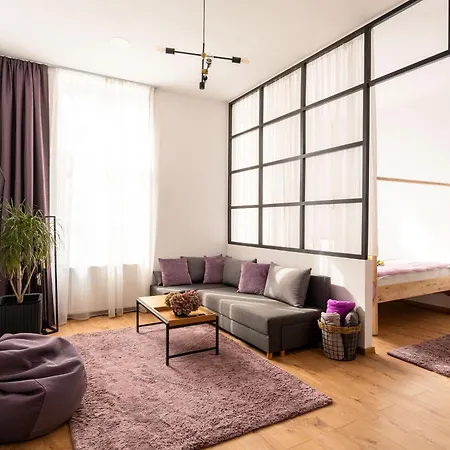 Urban Six Apartments Fagaras Exterior photo