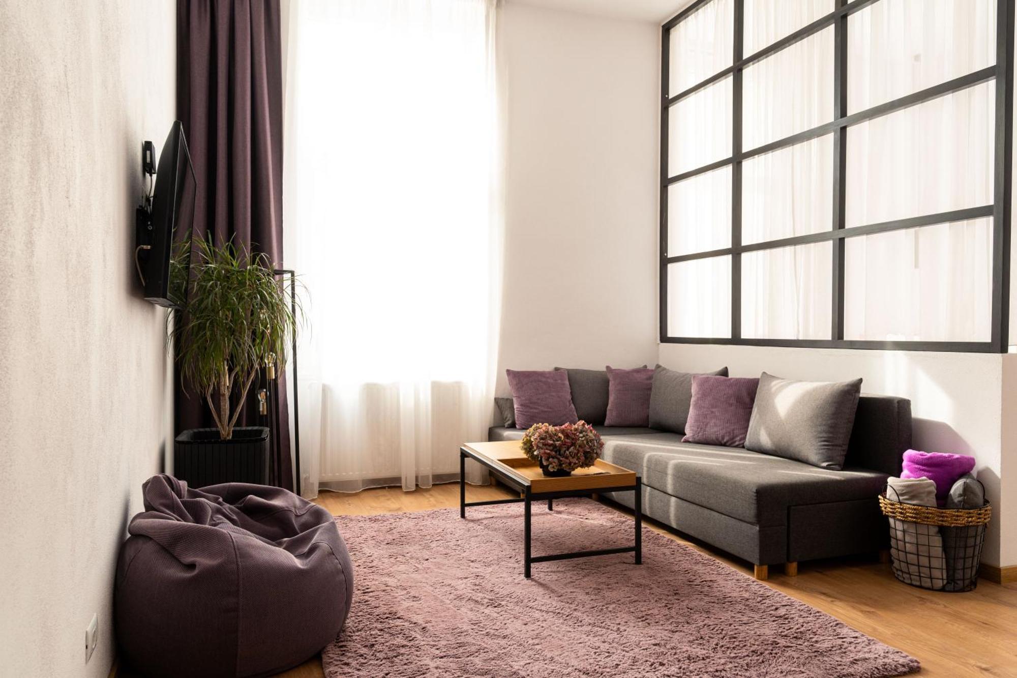 Apartment Urban Six *